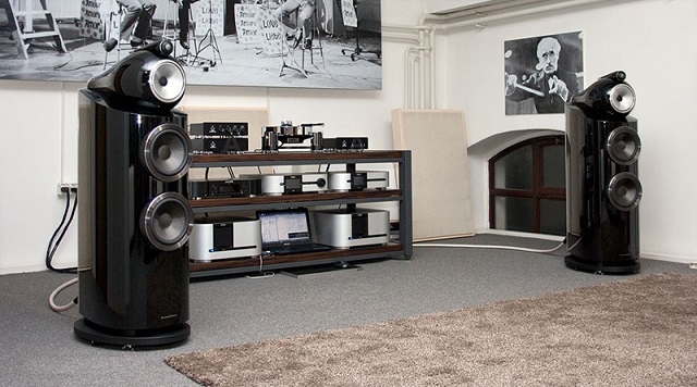 Loa B&W 802 D3: Viên ngọc độc nhất của làng hi-end