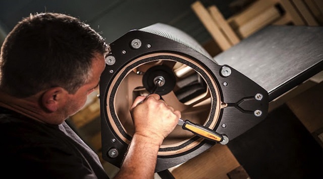 Nội soi bên trong các mẫu loa cao cấp của Sonus Faber