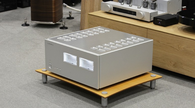 Luxman ra mắt ampli M-10X: Sản phẩm đầu tiên trang bị công nghệ LIFES1.0