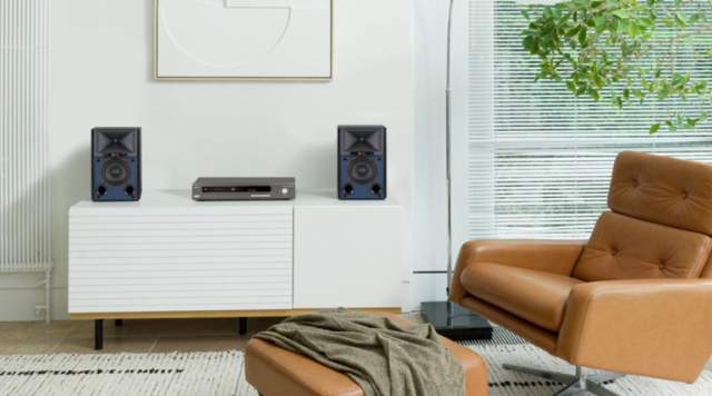 JBL 4305P Studio Monitor chuẩn bị xuất hiện tại Việt Nam trong tháng 6