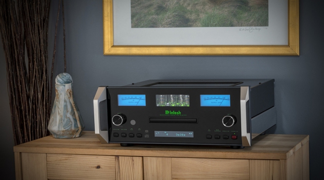 McIntosh trình làng MCD12000: Đầu CD Player tích hợp DAC ES9038PRO, trang bị 2 mạch đầu ra đèn và bán dẫn
