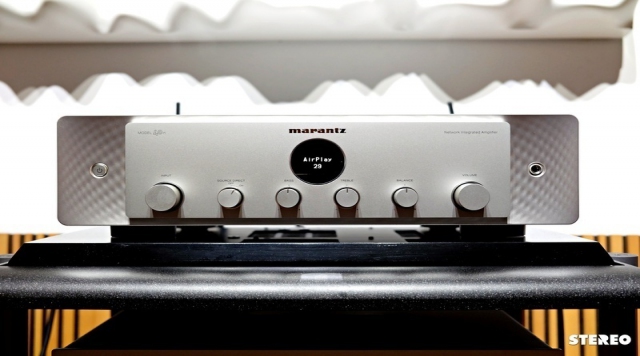 Amply Marantz 40N: Sức mạnh đáng gờm trong thiết kế sang trọng