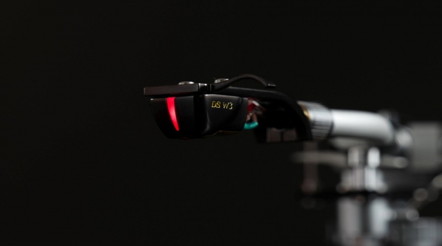 DS Audio DS-W3 - Phiên bản cải tiến của cartridge quang học ưu việt DS-W1