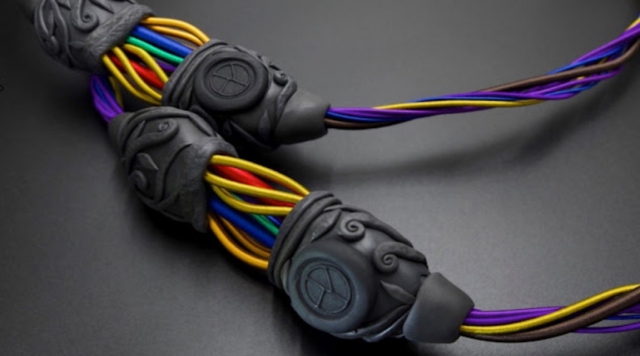 Elpispandora Cables hé lộ dòng dây dẫn độc và lạ