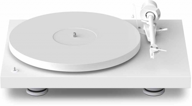 Pro-Ject mở bán mâm đĩa than Debut Pro phiên bản All White nhân dịp Giáng sinh 2022