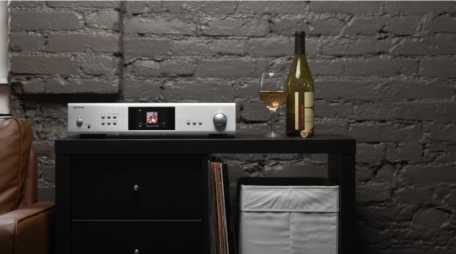 Rotel giới thiệu đầu phát nhạc số all-in-one S14: Công suất 150W Class AB, hỗ trợ đa dạng kết nối