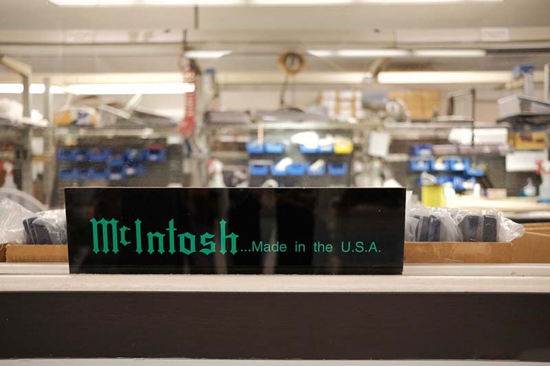 khu vực mặt kính