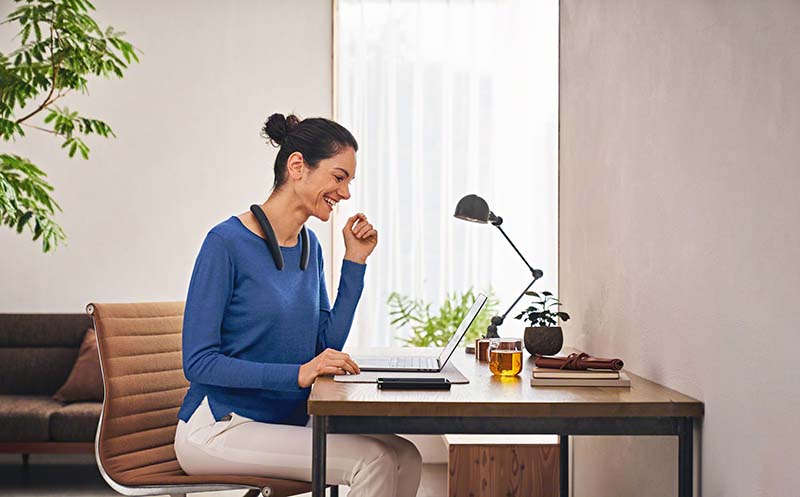 Loa di động đeo cổ SRS-NB10